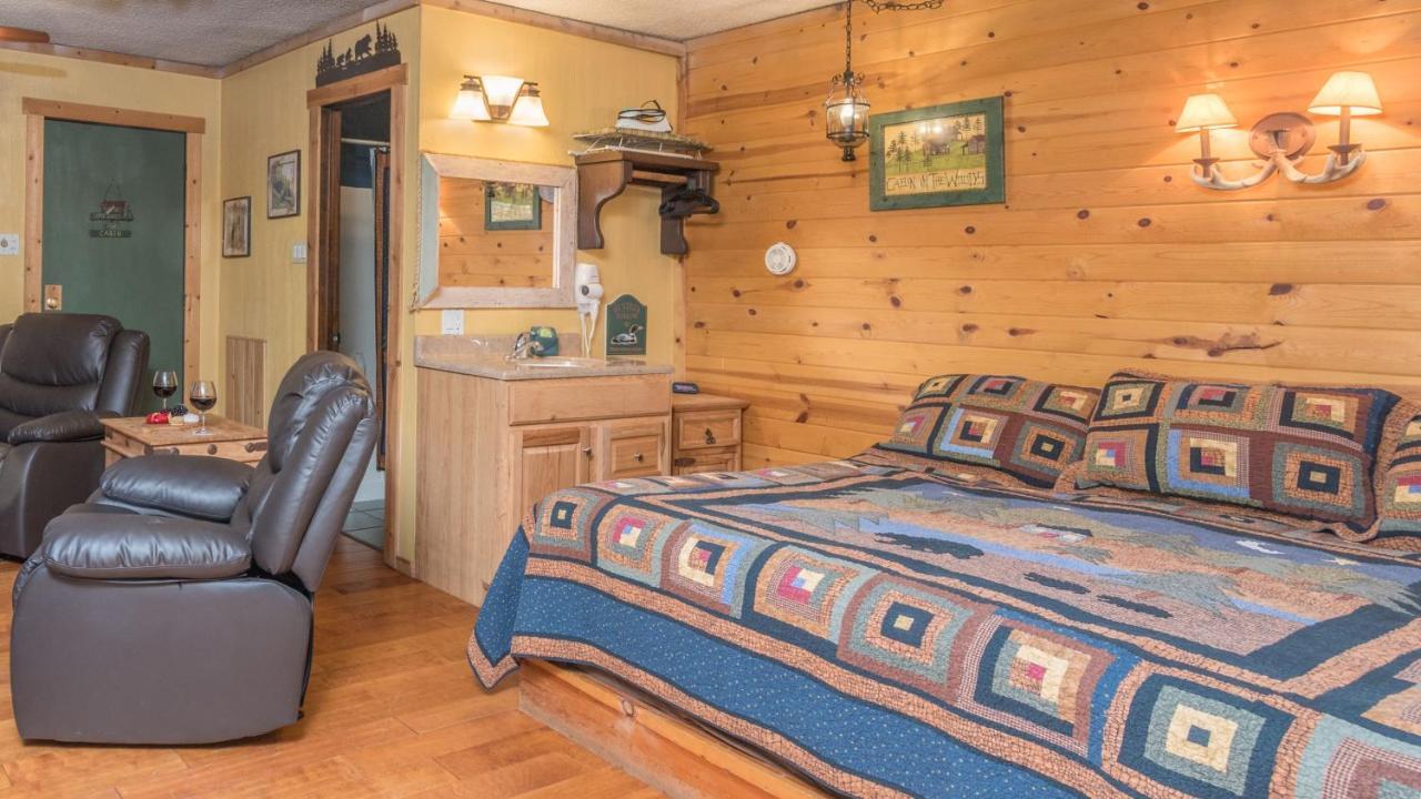 Whispering Pine Cabins Руидозо Экстерьер фото